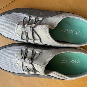 Vionic Zuri Mule Sneaker NWOT Womens Size 9